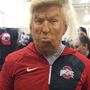 Meet your Posher, Jason